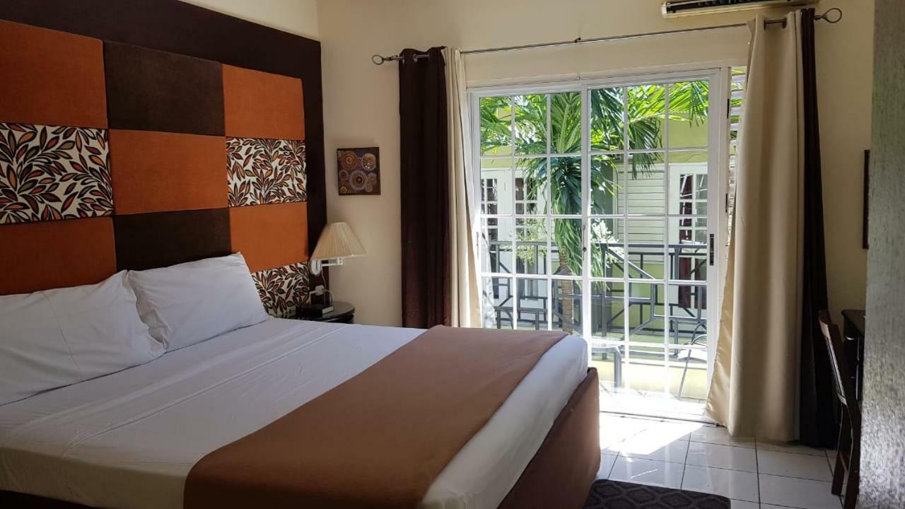 Christar Villas Hotel Kingston Exteriér fotografie